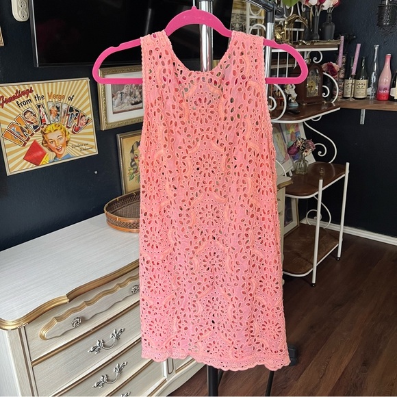 Johnny Was Eyelet Sleeveless Blouse Small - Picture 8 of 10